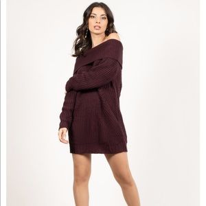 NWT Tobi Off The Shoulder Sweater Dress. Size S